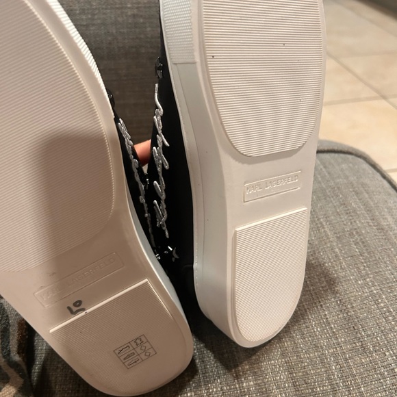 Karl Lagerfeld Black and Red Sneakers with Edgy Skull Design - Picture 2 of 4